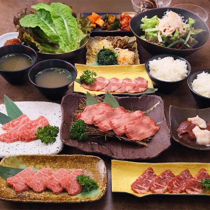 画像：★早期予約でコース料金1,000円割引★【忘年会コース】和牛焼肉と逸品＆2時間飲...