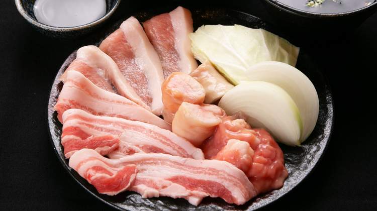《고기 200g》돼지갈비/호르몬/닭 다리살/항정살/라이스・스프무료/김치/샐러드