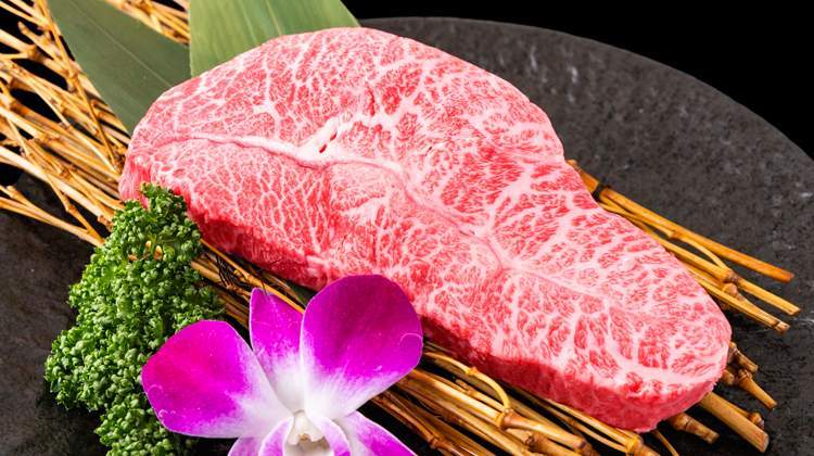 和牛肩胛蓋肉牛排