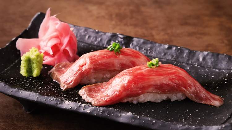 Seared Lean Wagyu Sushi [2 pieces]