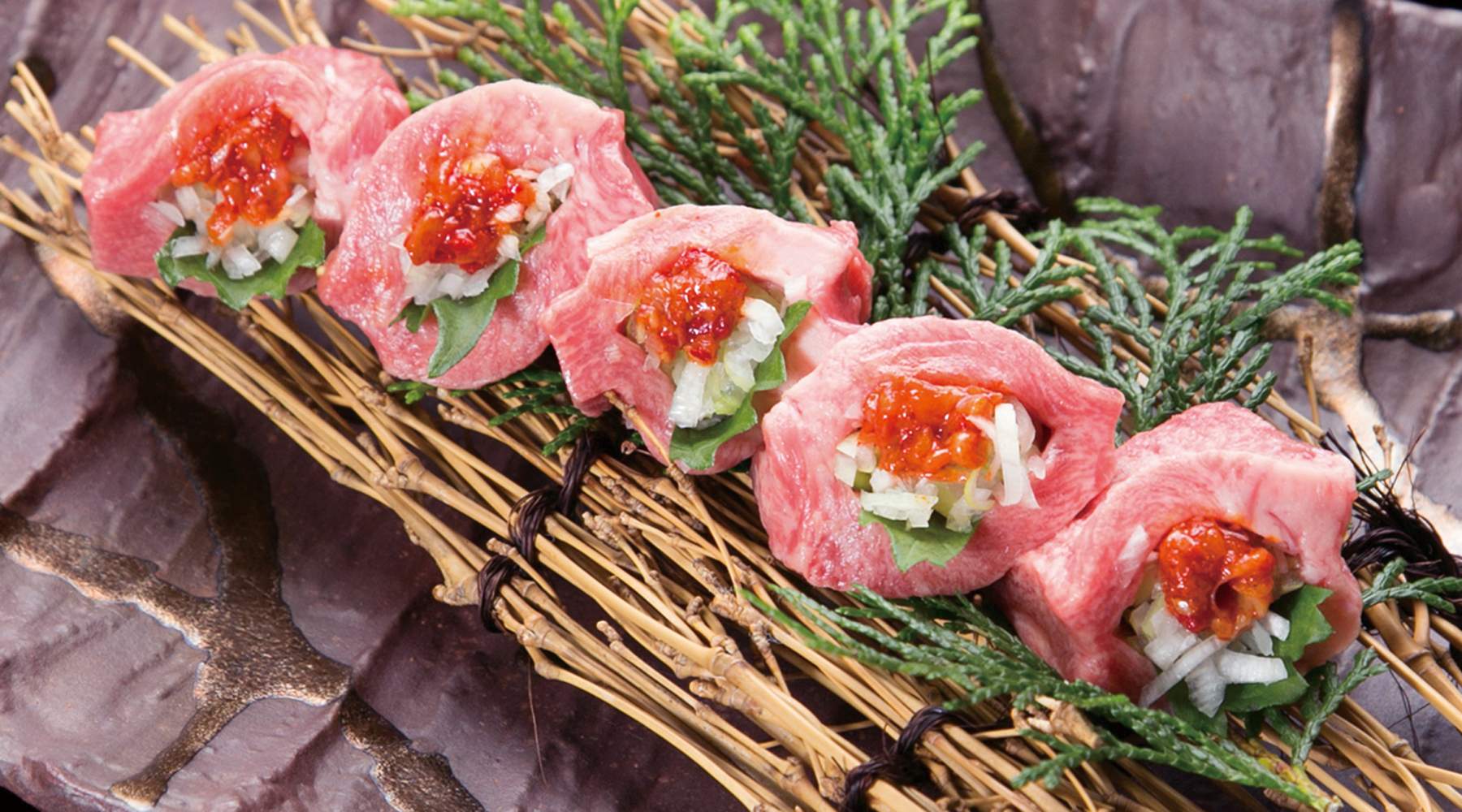 タン梅肉包み焼き 1,780円